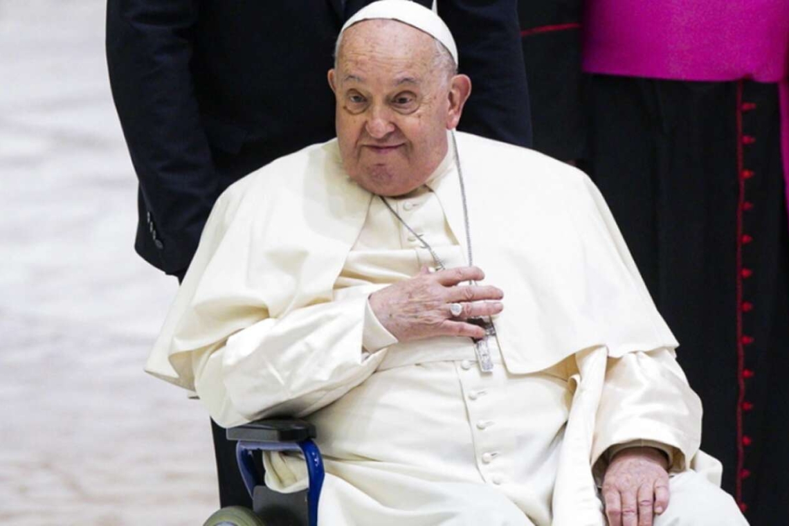 https://www.enikos.gr/wp-content/uploads/2022/12/POPE.jpg