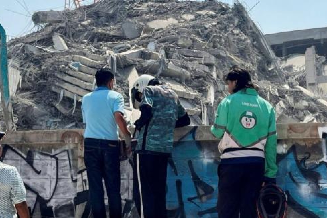 https://www.iefimerida.gr/sites/default/files/styles/medium_article_image/public/2025-03/ellinas-tailandi-seismos.jpg?itok=pSNNGlrT