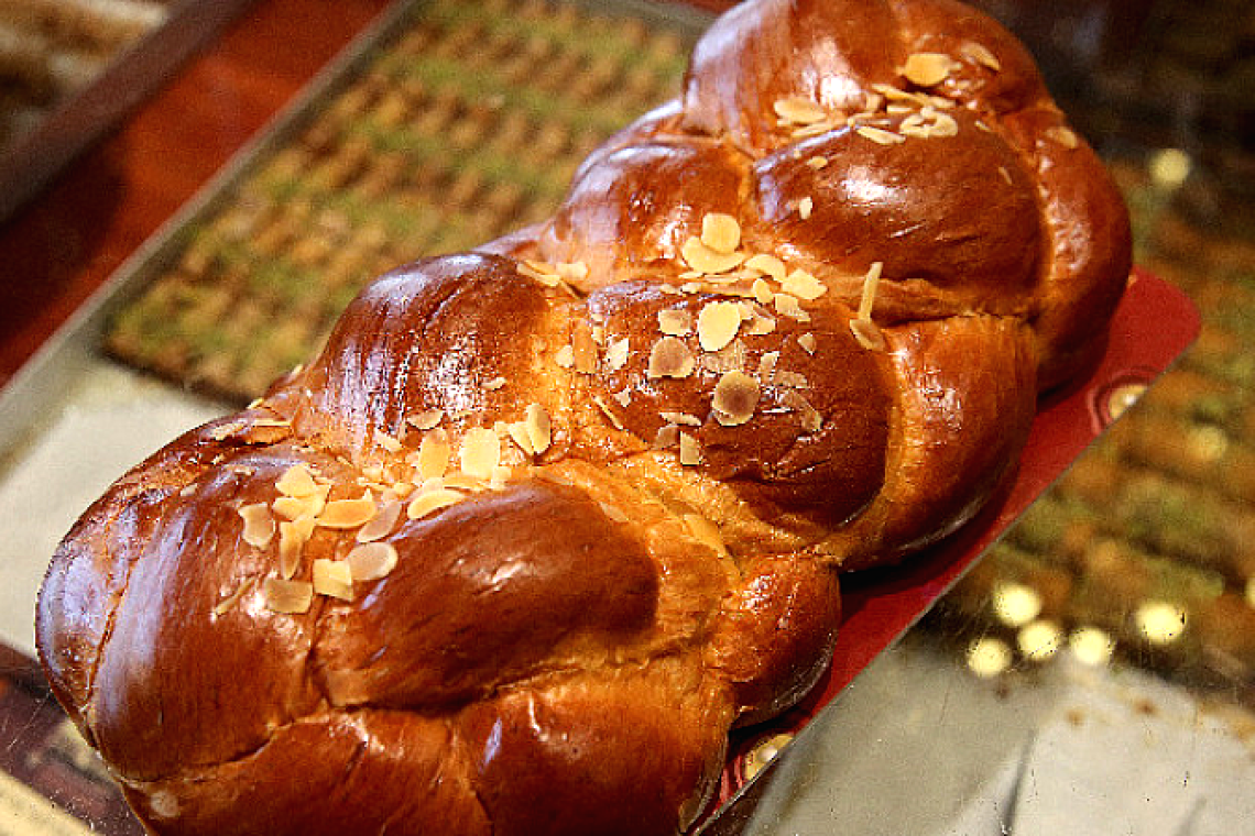 Ανάκληση τσουρεκιού με πραλίνα: Οδηγίες από ΕΦΕΤ