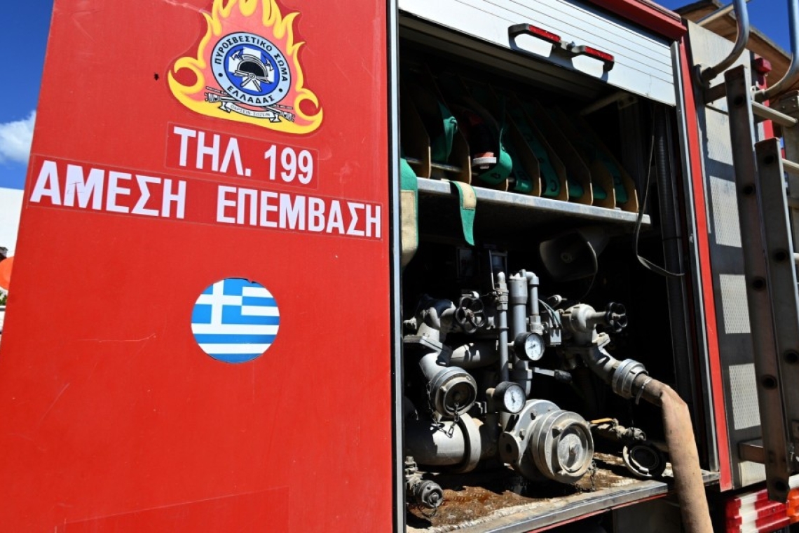 https://www.parapolitika.gr/images/640x360/jpg/files/2025-01-16/pyrosvestiki_fotia.jpg