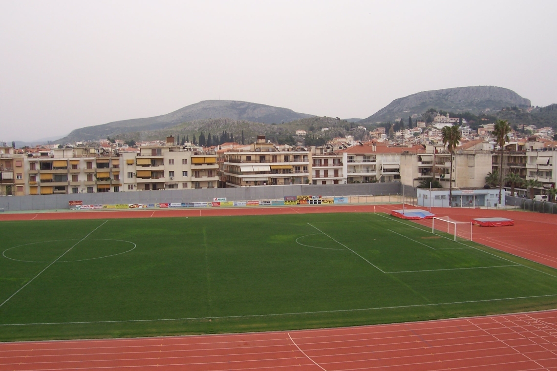 https://www.parapolitika.gr/images/640x360/jpg/files/2025-06-13/nafplio_gipedo.jpg