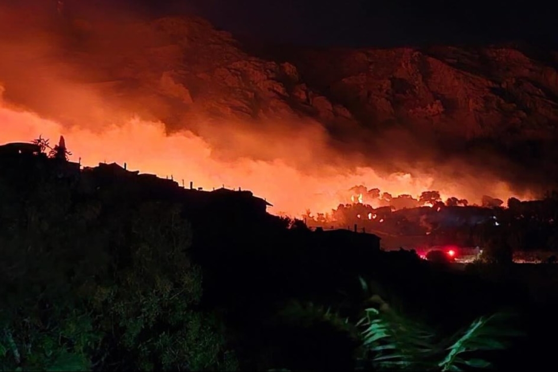 https://img.cnngreece.gr/img/1290/max/80/2025/04/29/32477bd0-2331461.jpg?t=97Mm-H5eiH_Cb7ZCxoiTKA