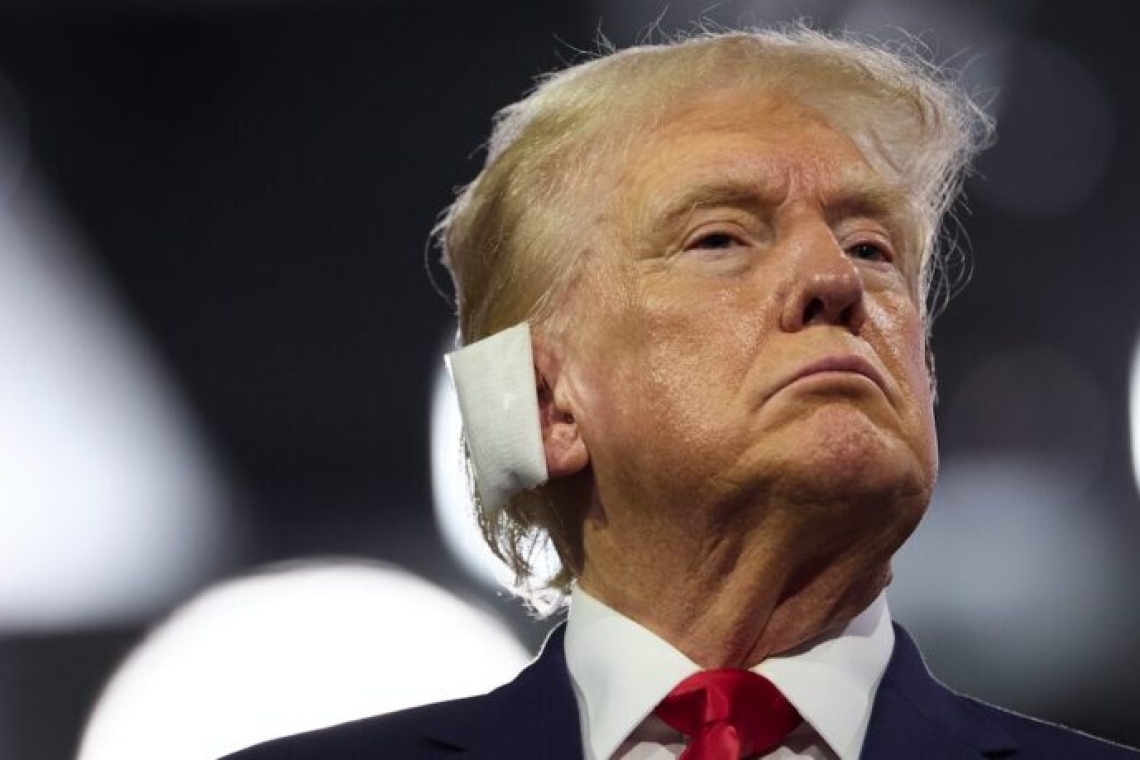 https://www.real.gr/wp-content/uploads/2025/07/trump1.jpg