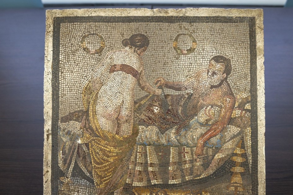 https://www.enikos.gr/wp-content/uploads/2025/07/Mosaic-ekso.jpg