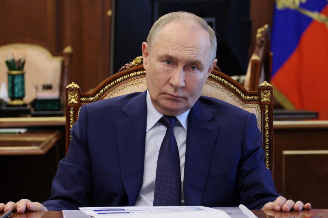 https://www.real.gr/wp-content/uploads/2025/02/kremlino-1_252863_302376_type13262.jpg