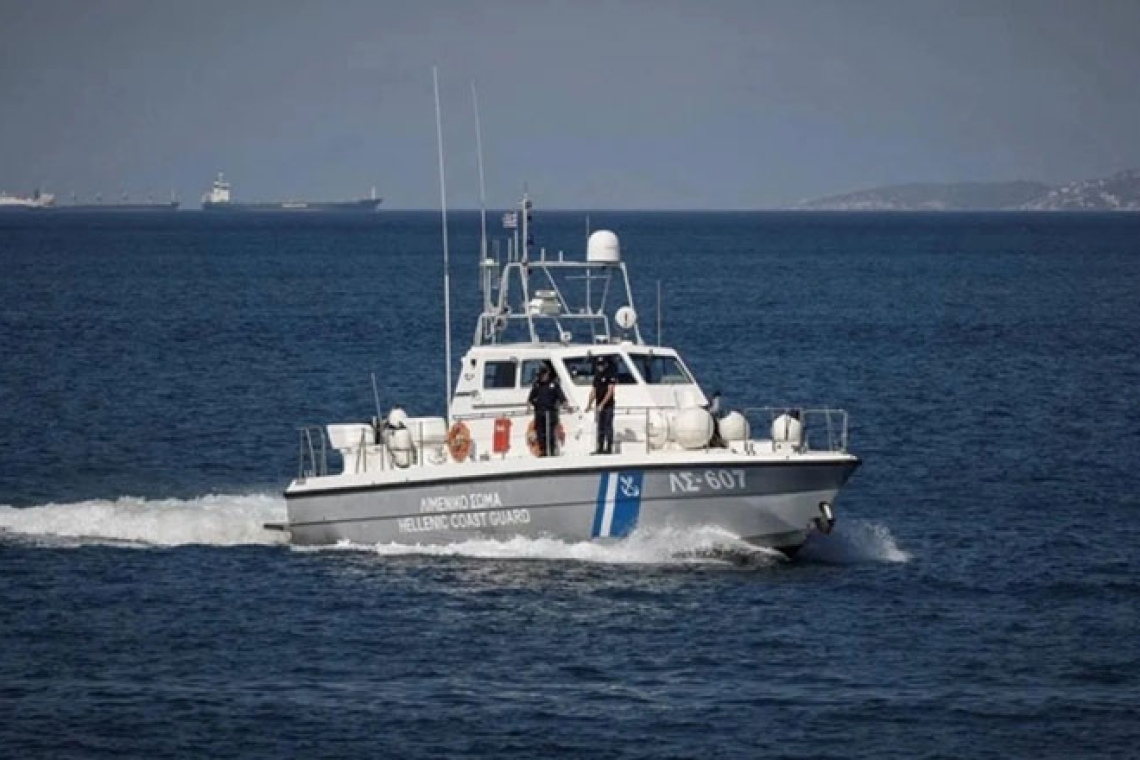https://img.cnngreece.gr/img/1290/max/80/2024/10/29/proskrousi-rafina-ploio.jpg?t=x-kY060KLXTL9DcgEOfNDQ