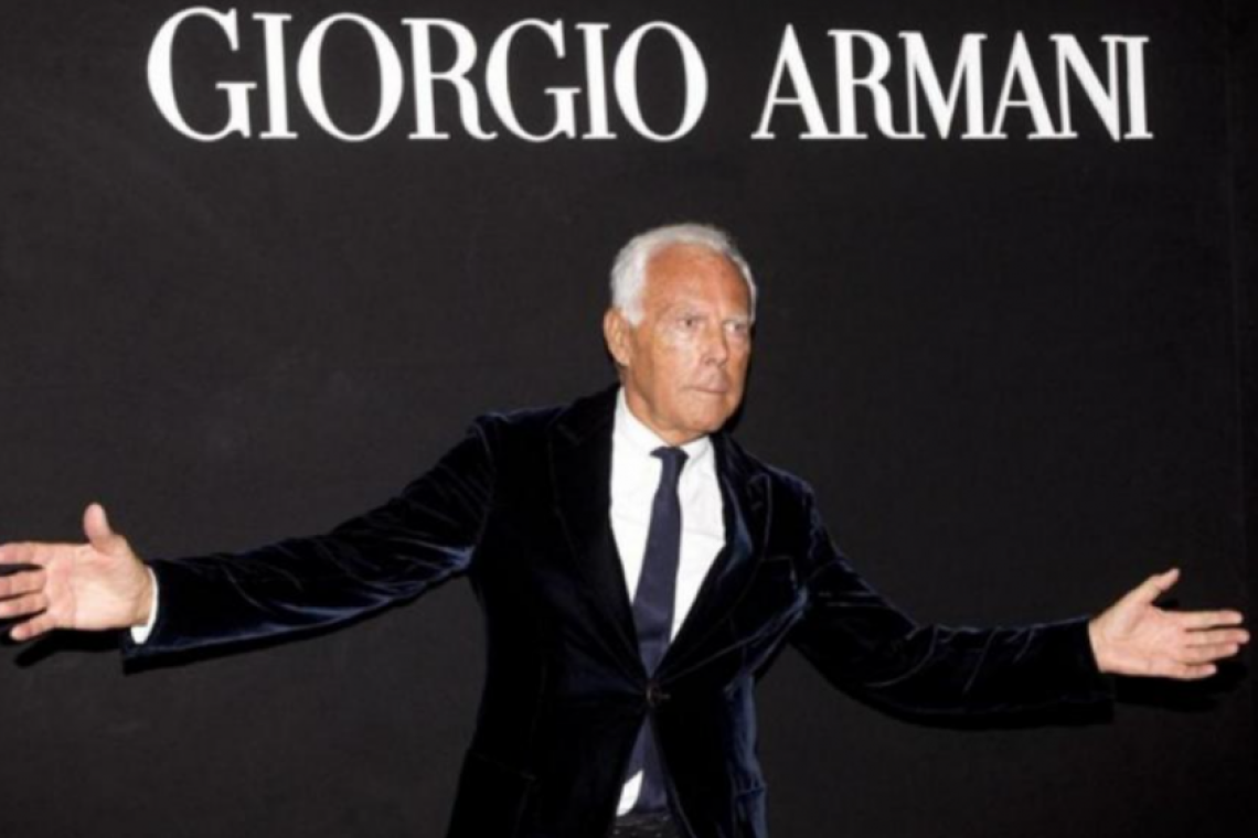 https://www.parapolitika.gr/images/640x360/jpg/files/2025-09-05/armani-periousia.jpg