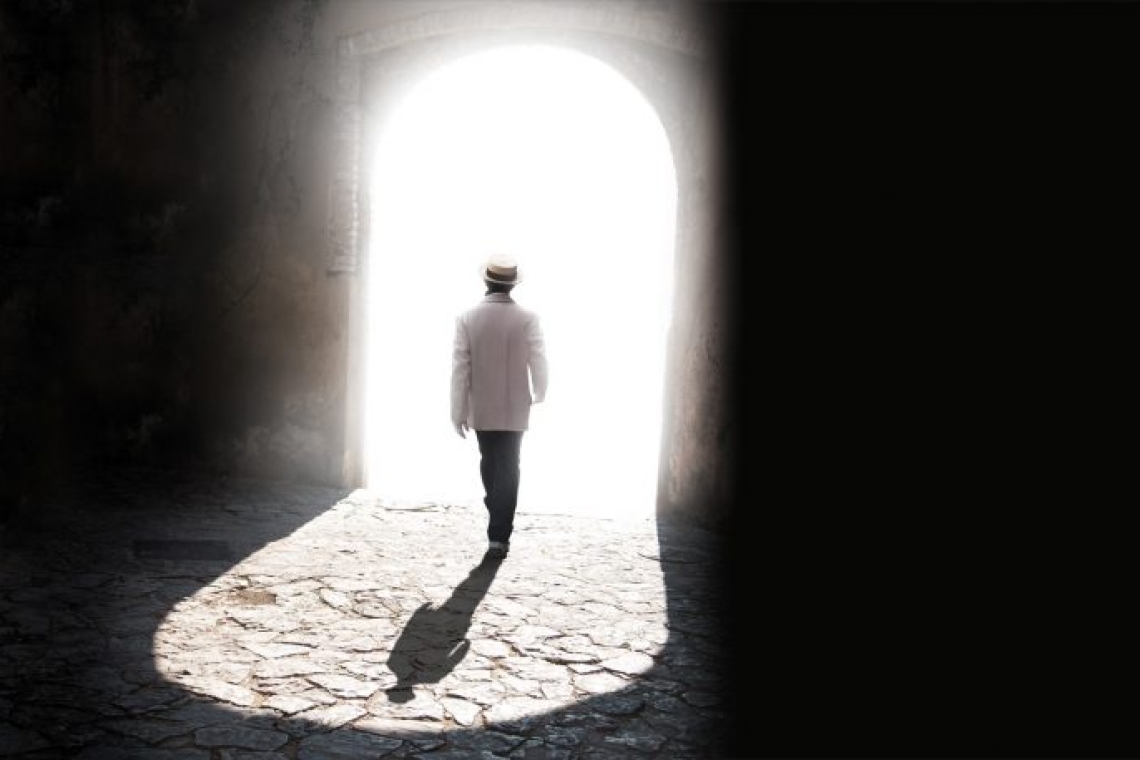 Όταν το παρελθόν χτυπά την πόρτα του παρόντος