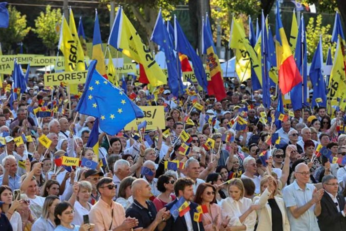 https://img.cnngreece.gr/img/1200/630/90/2025/09/28/7226ed46-moldova-og.jpg?t=9HTkTlzaLTWnlGY1VGjjWQ