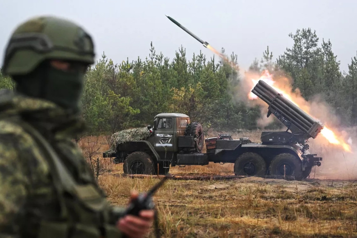 https://www.in.gr/wp-content/uploads/2025/10/Tomahawk-in.gr_-620x350.jpg