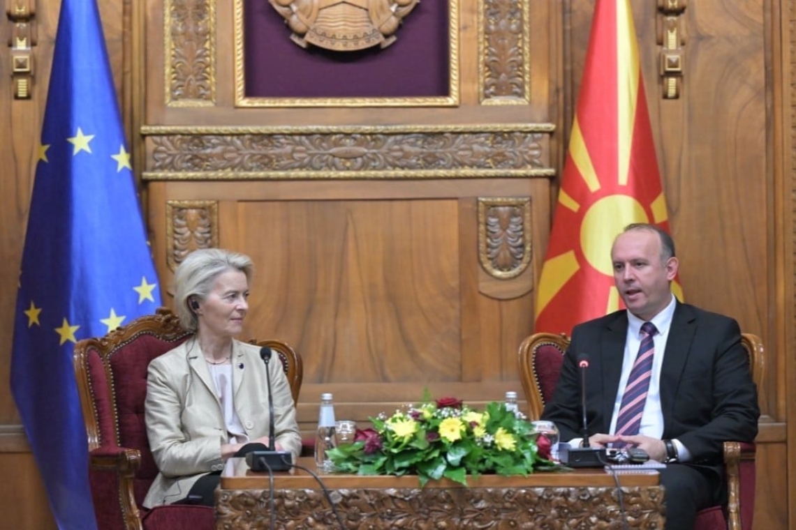 https://www.newsit.gr/wp-content/uploads/2025/10/ursula-von-der-leyen-15102025-1200x630.jpg