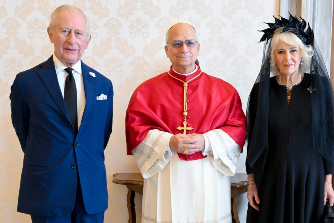 https://www.newsit.gr/wp-content/uploads/2025/10/karolos-papas-leontas-kamila-r-1200x630.jpg