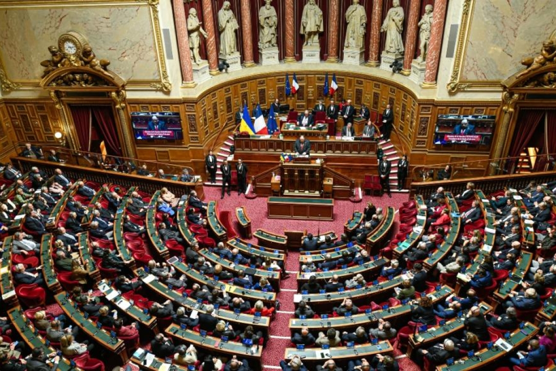 https://www.enikos.gr/wp-content/uploads/2025/10/paris-1.jpg