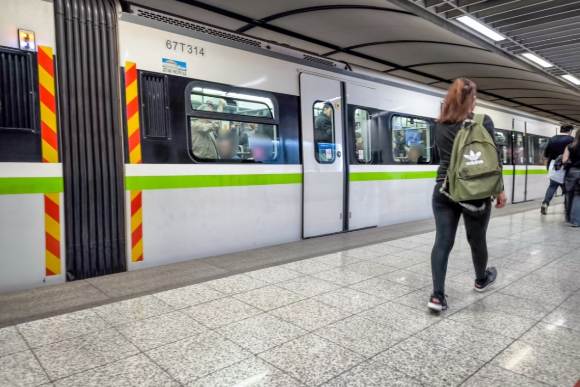 https://www.in.gr/wp-content/uploads/2025/11/metro-syntagma-640x426-620x350.jpg