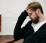 Όταν δεν σε βαραίνει τίποτα, αλλά ούτε σε χαροποιεί