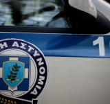 Σύλληψη νεαρών στην Καλαμάτα για κλοπές σε εκκλησίες και αυτοκίνητα