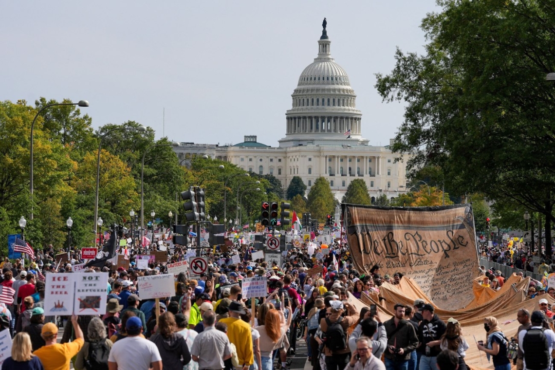 https://www.in.gr/wp-content/uploads/2026/03/2026-03-28T222924Z_222134740_RC2QDKAEI5BZ_RTRMADP_5_USA-TRUMP-PROTESTS-620x350.jpg