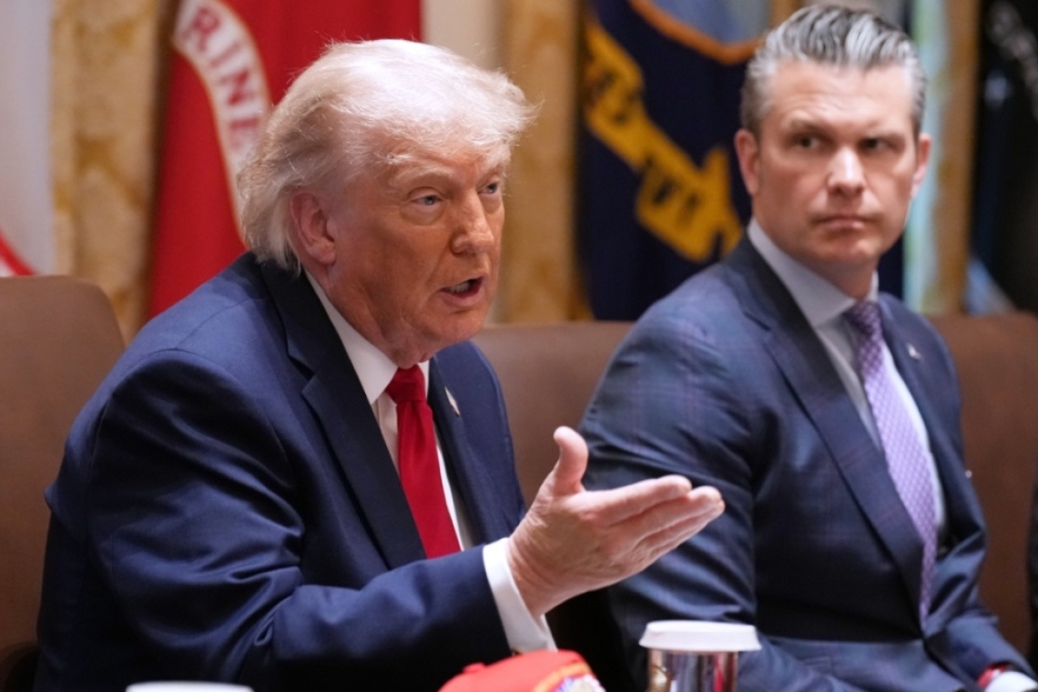 https://www.zougla.gr/Uploads/2026/06/01/TRUMPUSAIRAN2A.jpg