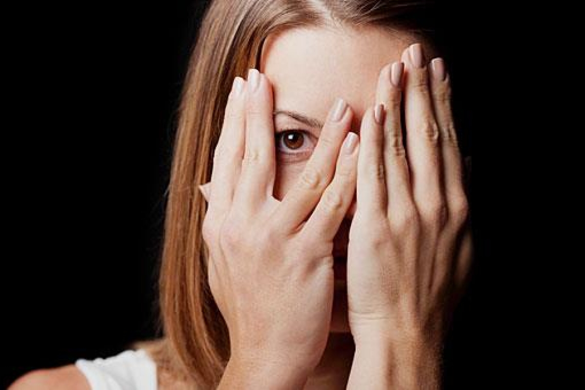 Γιατί αναζητούμε συνεχώς την επιβεβαίωση των άλλων