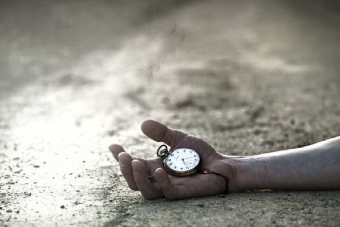 Τι θα γινόταν εάν κάθε άνθρωπος μπορούσε να γνωρίζει με ακρίβεια πόσο χρόνο ζωής του απομένει;