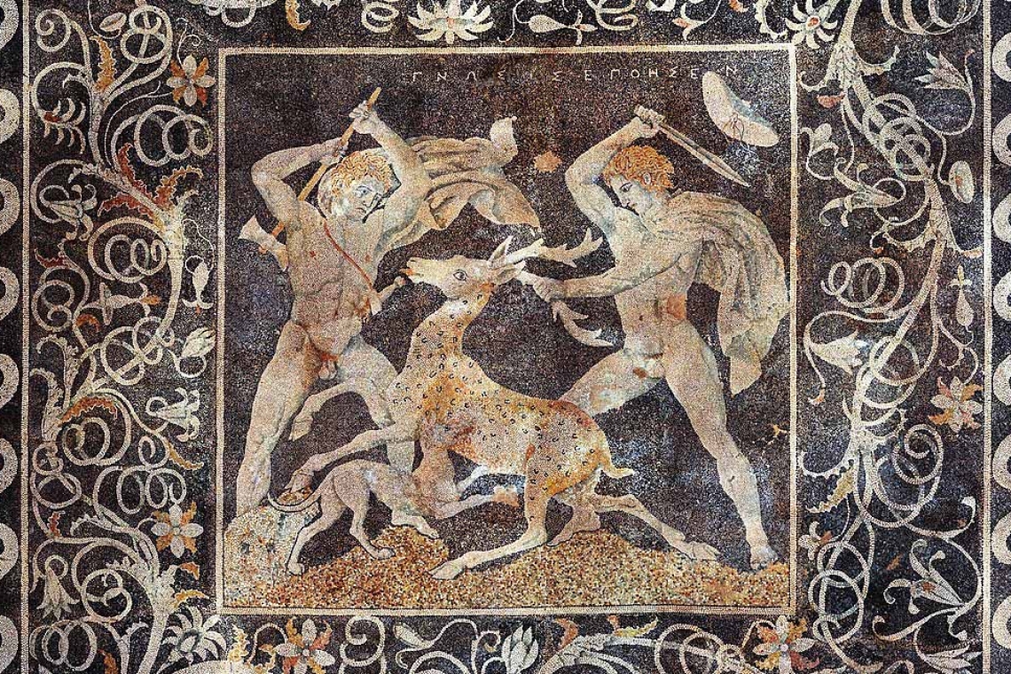 Η τέχνη του ψηφιδωτού επιστρέφει στο προσκήνιο: Μια αρχαία τεχνική εμπνέει τους σύγχρονους δημιουργούς
