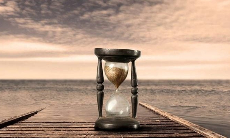Τι θα γινόταν εάν ο χρόνος μπορούσε να αποθηκευτεί όπως η ηλεκτρική ενέργεια;